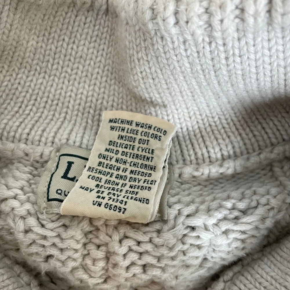 LL Bean Sweater Mens Medium Fisherman Cable Knit Cream Knot Button Mock Neck